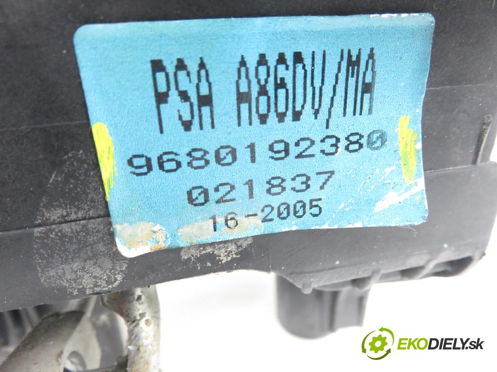 CITROEN C3 I (FC_) HB 2005 50,00 1.4 HDi - 8HZ (DV4TD) 1398,00 ZVEDÁK: 9680192380