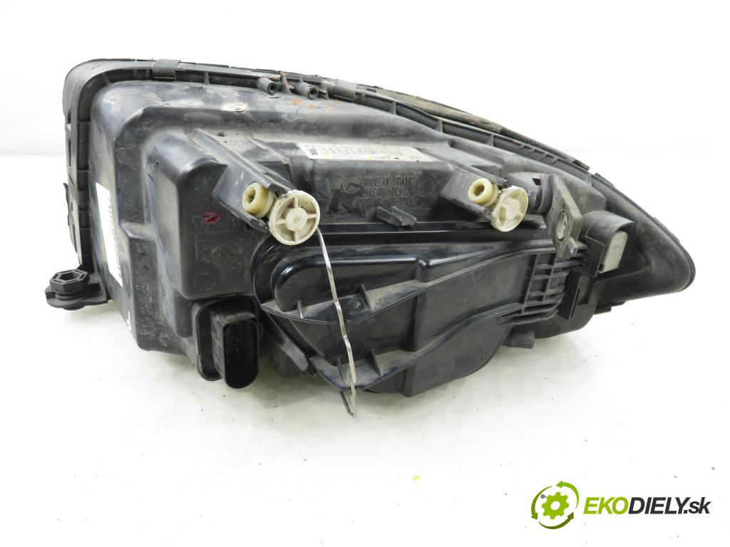 AUDI A2 (8Z0) HB 2001 55,00 1.4 - AUA 1390,00 Svetlo PP 8Z0941004