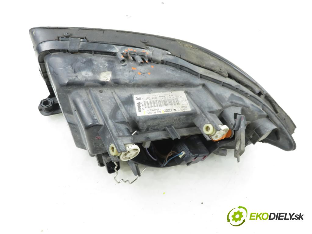 AUDI A2 (8Z0) HB 2001 55,00 1.4 - AUA 1390,00 Svetlo PP 8Z0941004