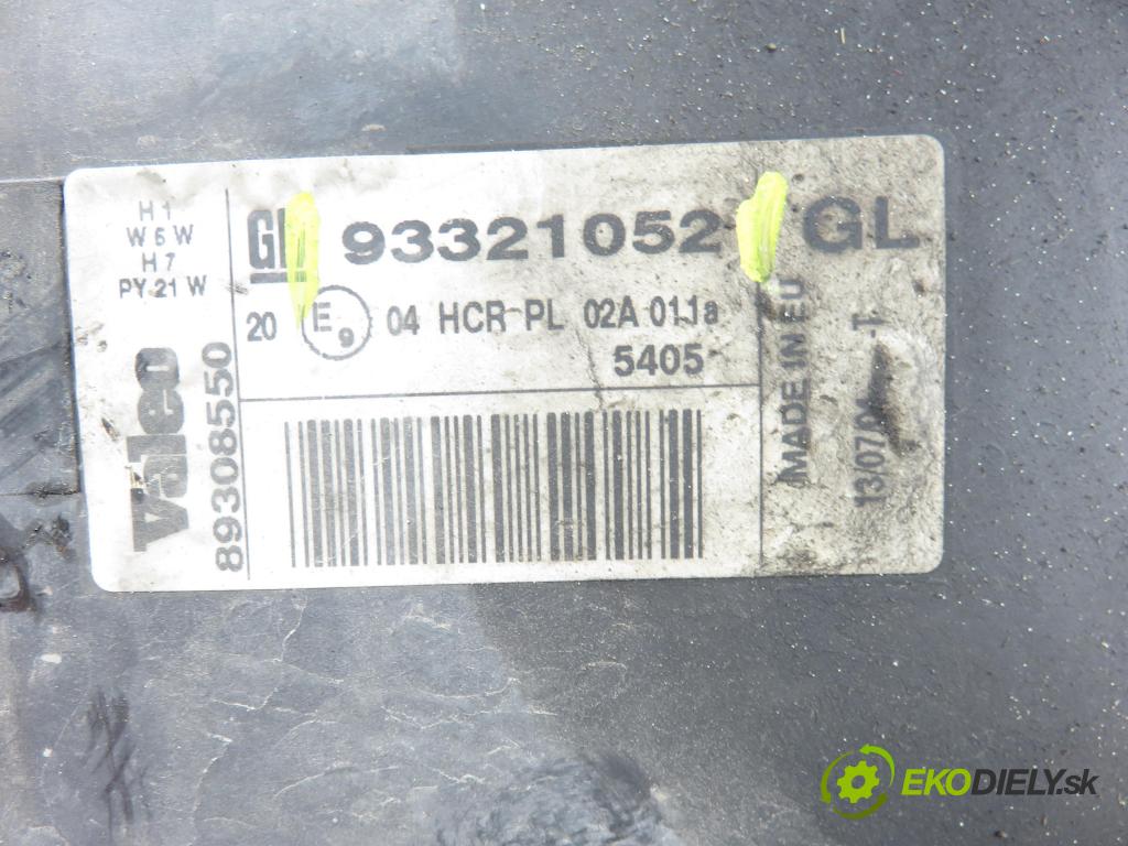 OPEL MERIVA A nadwozie wielkoprzestrzenne (MPV) (X03) HB 2004 74,00 1.7 CDTI 100 - Z 17 DTH 1686,00 světlo LP 93321052