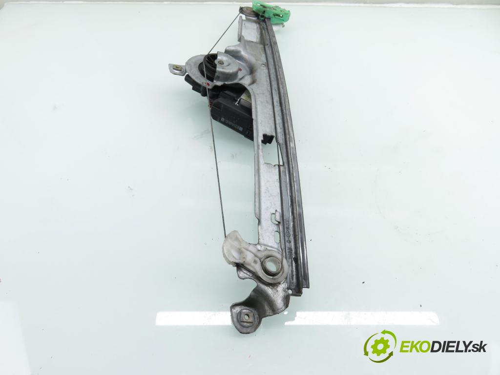 RENAULT SCENIC II (JM0/1_) MINIVAN 2003 88,00 1.9 dCi 120 - F9Q 812 1870,00 Mechanizmus okien 400748K