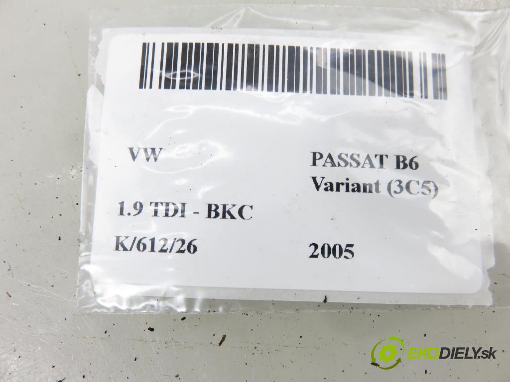 VW PASSAT B6 Variant (3C5) KOMBI 2005 77,00 1.9 TDI - BKC 1896,00 Snímač KATA ABSTRAKTNÍ: 3C0953549P