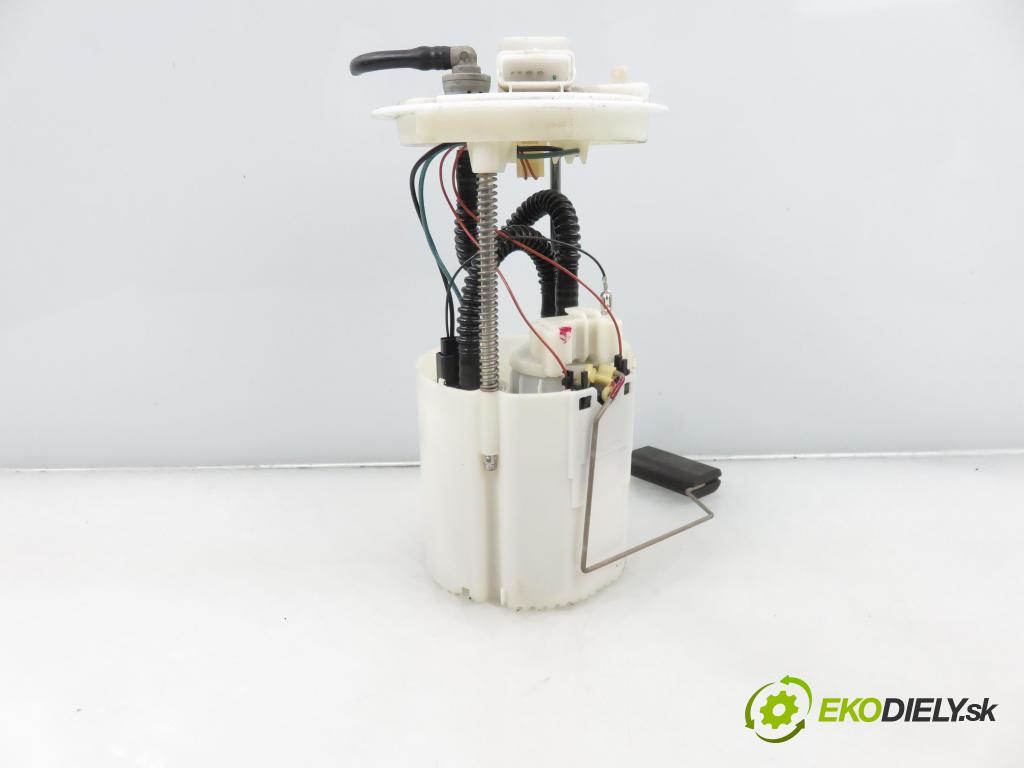 FIAT STILO Multi Wagon (192_) KOMBI 2004 66,00 1.4 16V - 192 B2.000 1368,00 Pumpa paliva 51705573 ; 0580314010