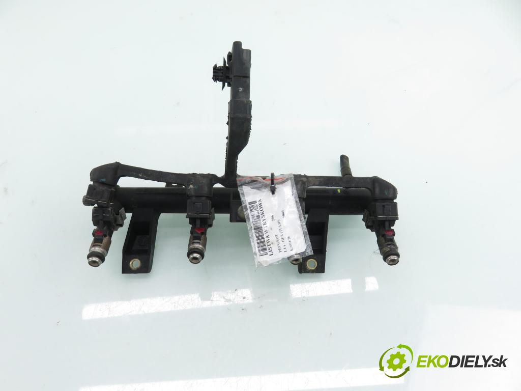 PEUGEOT 206 liftback (2A/C) HB 2004 440,00 1.1 i - HFX (TU1JP) 1124,00 Lišta vstrekovacia 9628982980D ; IPM002 (Vstrekovacia lišta)