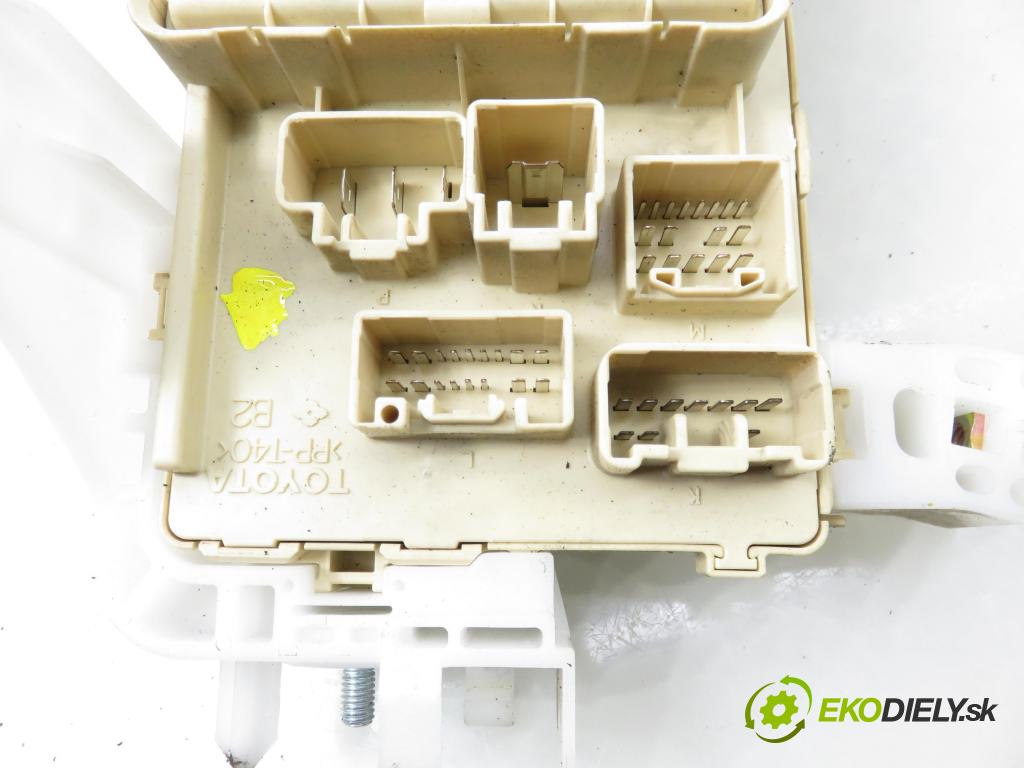 TOYOTA COROLLA Verso (ZER_, ZZE12_, R1_) VAN 2004 85,00 2.0 D-4D (CUR10_) - 1CD-FTV 1995,00 MODUL BSI 892210F010