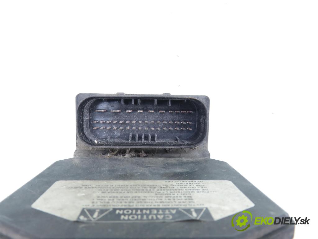 TOYOTA COROLLA Verso (ZER_, ZZE12_, R1_) VAN 2004 85,00 2.0 D-4D (CUR10_) - 1CD-FTV 1995,00 Pumpa ABS 0265950130 ; 895410F010 ; 4454400F010 (Pumpa ABS)