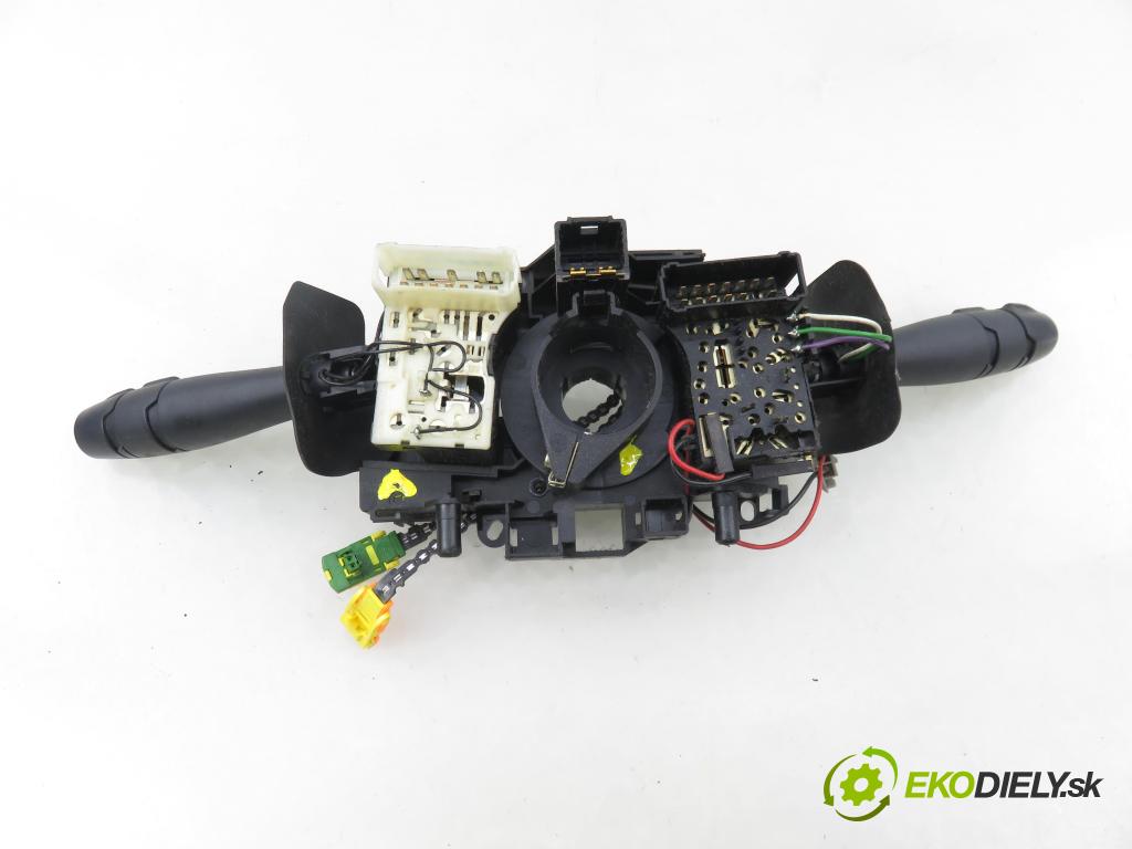 RENAULT CLIO II (BB_, CB_) HB 2002 55,00 1.2 16V (BB05, BB0W, BB11, BB27, BB2T, BB2U, BB2V, 1149,00 páčka/prepínač 61730002