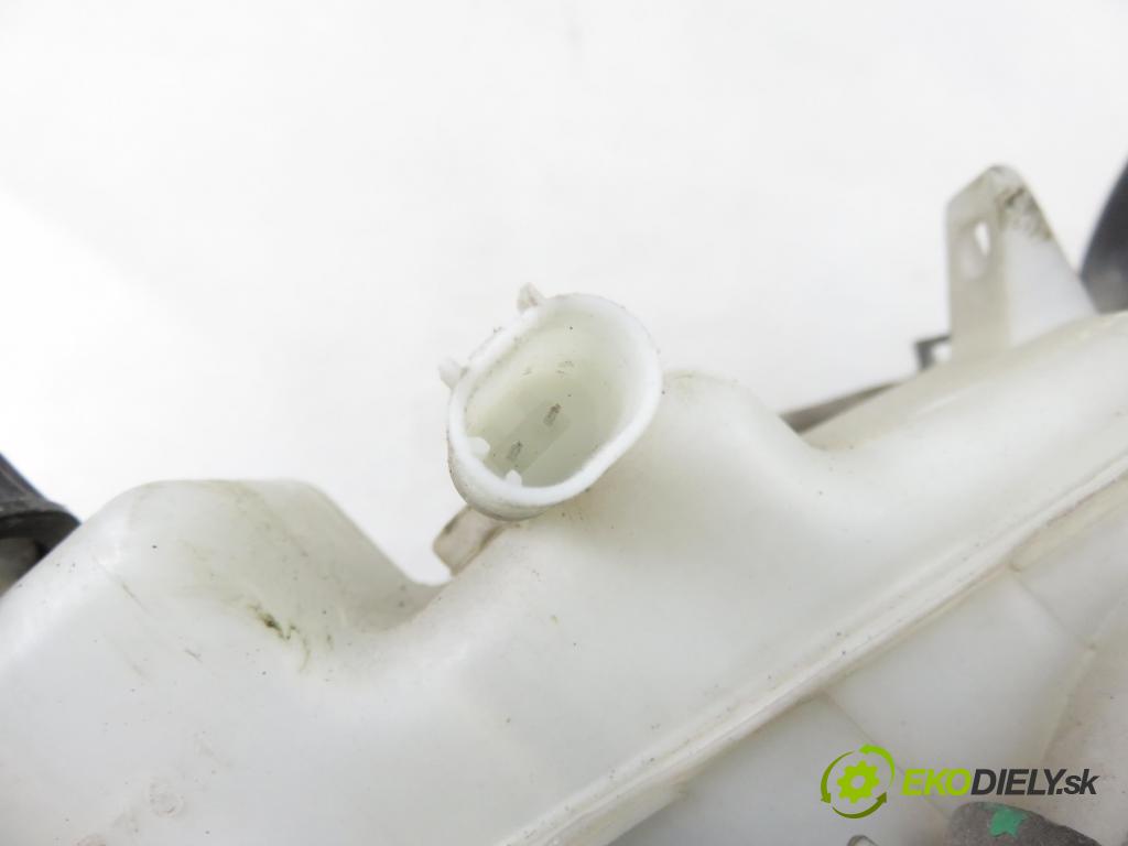 TOYOTA YARIS (_P13_) HB 2016 51,00 1.0 (KSP130_) 69 - 1KR-FE 998,00 Posilovač 472000D480A ; 03785220014 (Servočerpadlo)