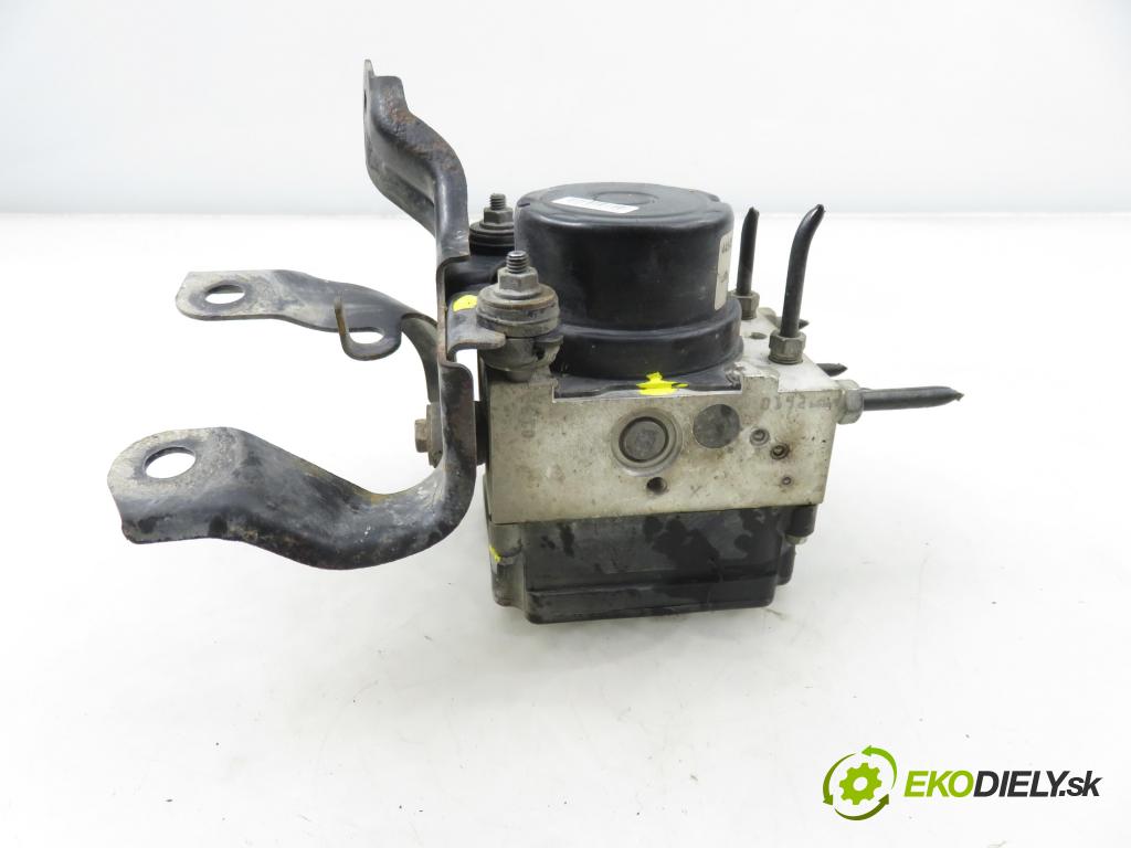TOYOTA YARIS (_P13_) HB 2016 51,00 1.0 (KSP130_) 69 - 1KR-FE 998,00 Pumpa ABS 06262136771 ; 06210975153 ; 895410D330 (Pumpa ABS)