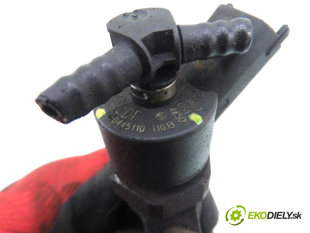 RENAULT ESPACE IV (JK0/1_) MINIVAN 2004 85,00 1.9 dCi 116 - F9Q 820 1870,00 vstrekovač 8200100272 ; 0445110110B (Vstrekovač paliva)