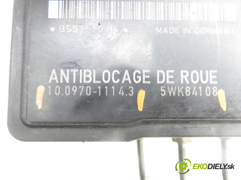 PEUGEOT 206 liftback (2A/C) HB 2004 440,00 1.1 i - HFX (TU1JP) 1124,00 Pumpa ABS 10097011143 ; 5WK84108 (Pumpa ABS)
