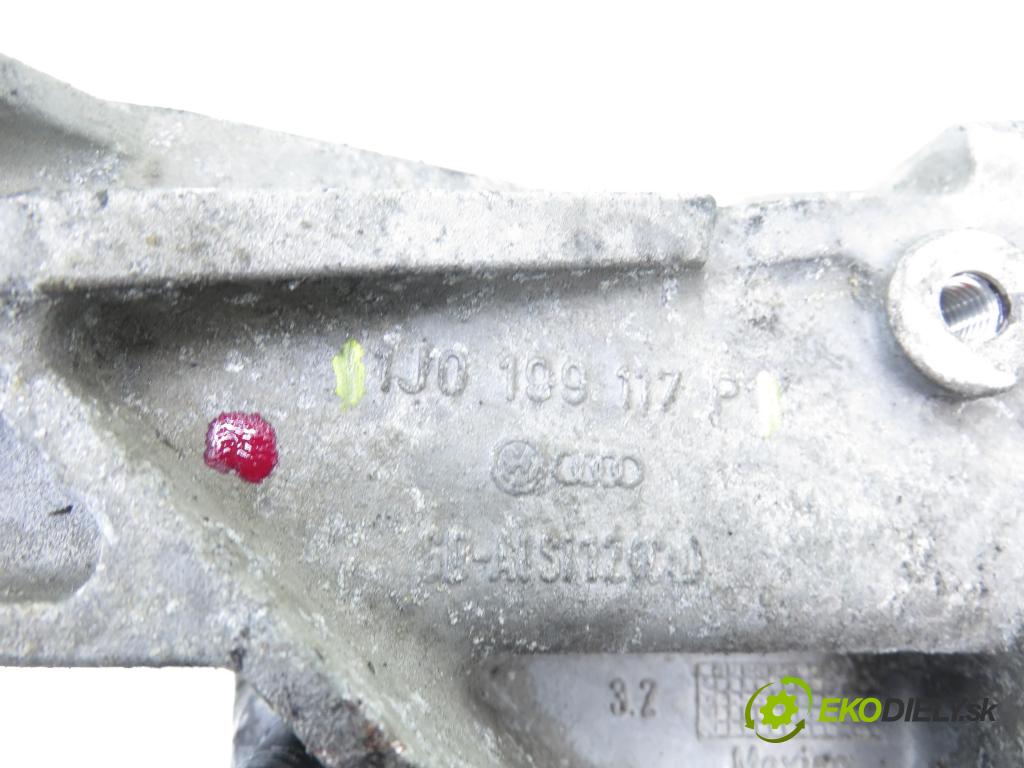 VW NEW BEETLE (9C1, 1C1) HB 2001 66,00 1.9 TDI 90 - ALH 1896,00 Uchytenie prevodovky 1J0199117P