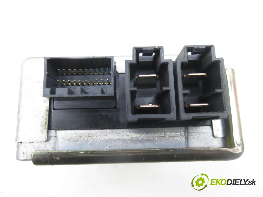 RENAULT CLIO II (BB_, CB_) HB 2002 55,00 1.2 16V (BB05, BB0W, BB11, BB27, BB2T, BB2U, BB2V, 1149,00 serv/podporovanie elektrické 8200149673A