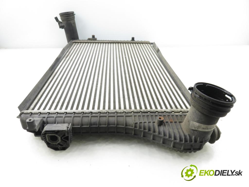 VW GOLF V (1K1) HB 2007 77,00 1.9 TDI - BLS 1896,00 chladič intercooler 1K0145928D