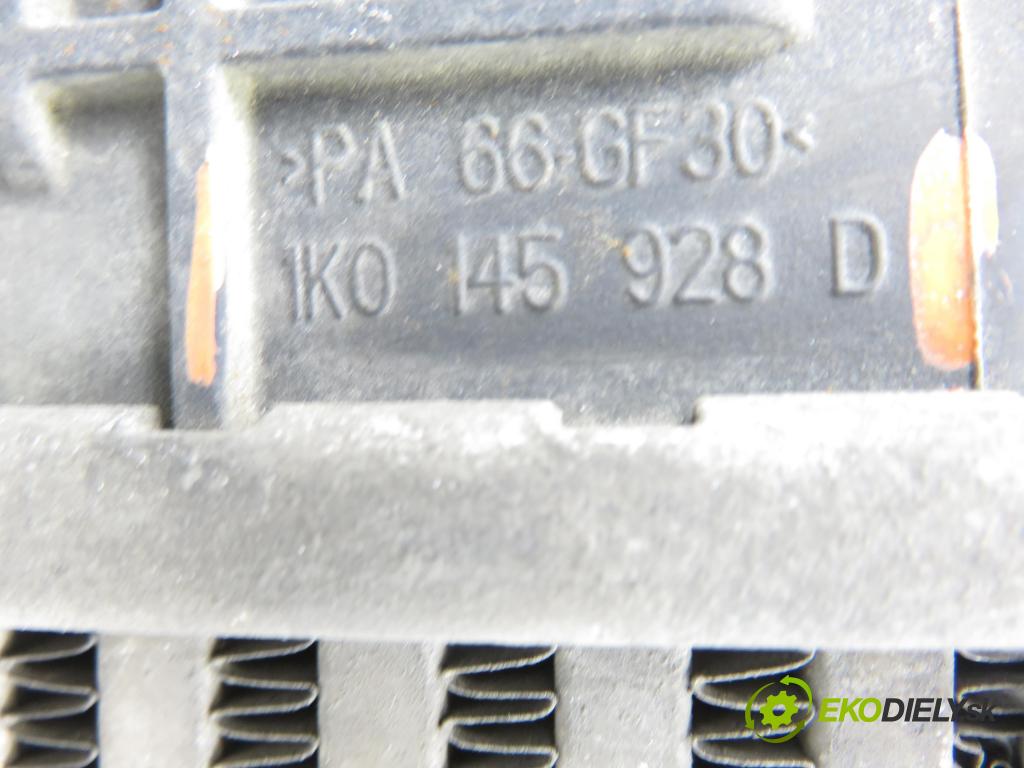 VW GOLF V (1K1) HB 2007 77,00 1.9 TDI - BLS 1896,00 chladič intercooler 1K0145928D