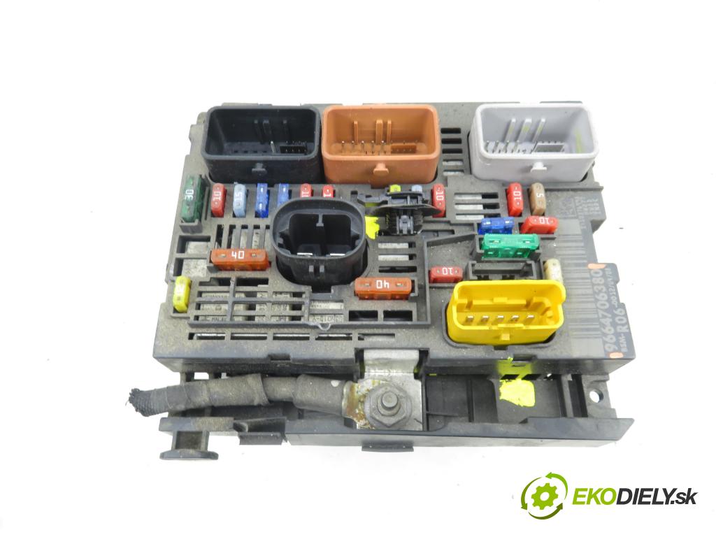 PEUGEOT 308 (4A_, 4C_) HB 2008 110,00 1.6 THP 150 - 5FX (EP6DT) 1598,00 MODUL BSM 9664706380