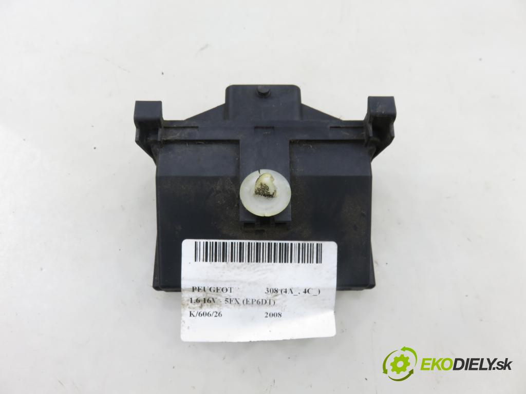 PEUGEOT 308 (4A_, 4C_) HB 2008 110,00 1.6 THP 150 - 5FX (EP6DT) 1598,00 Riadiaca jednotka svetlá 9680454480