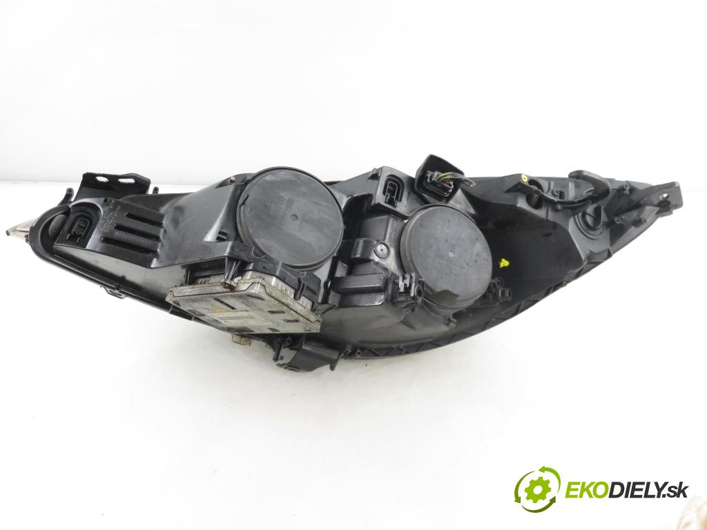 PEUGEOT 308 (4A_, 4C_) HB 2008 110,00 1.6 THP 150 - 5FX (EP6DT) 1598,00 Svetlo PP