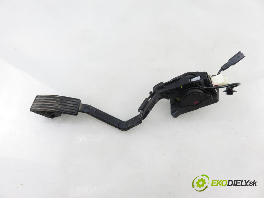 CITROEN C5 II (RC_) LIFTBACK 2007 100,00 2.0 HDi 136 - RHR (DW10BTED4) 1997,00 Potenciometer plynu 9650341780 ; 0280755012 ; F00C3P2335 (Potenciometer plynového pedálu)