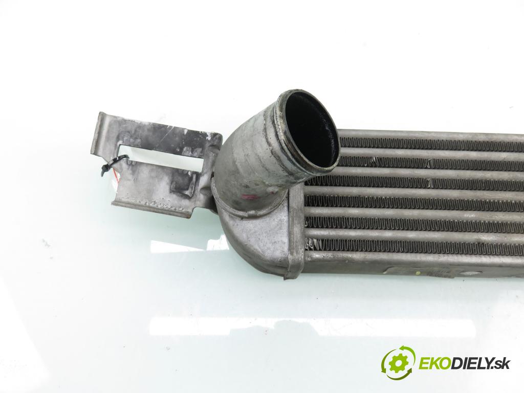 OPEL MERIVA A nadwozie wielkoprzestrzenne (MPV) (X03) HB 2004 55,00 1.7 DTI 75 - Y 17 DT 1686,00 chladič intercooler 52401027 ; 52401245 ; 13127137