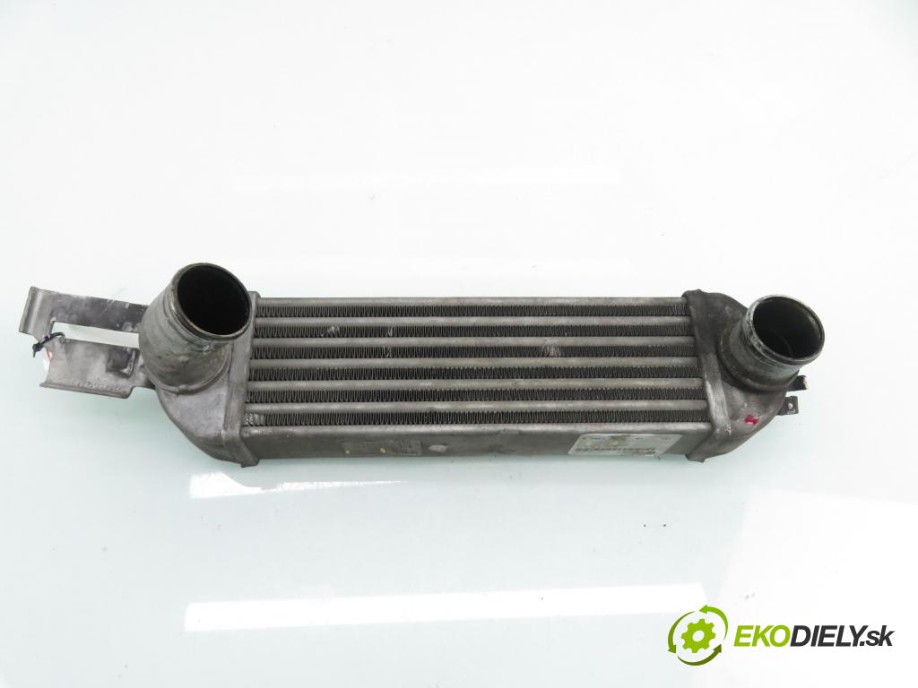 OPEL MERIVA A nadwozie wielkoprzestrzenne (MPV) (X03) HB 2004 55,00 1.7 DTI 75 - Y 17 DT 1686,00 chladič intercooler 52401027 ; 52401245 ; 13127137
