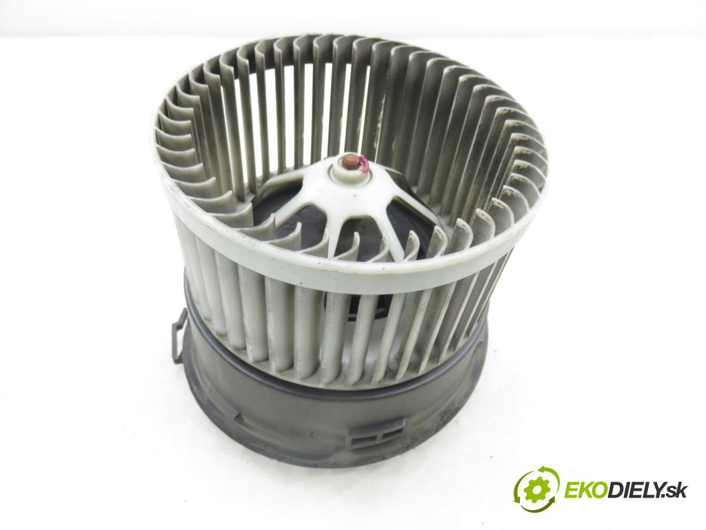 CITROEN C5 II (RC_) LIFTBACK 2007 100,00 2.0 HDi 136 - RHR (DW10BTED4) 1997,00 Ventilátor vetráku 4PUH18456BA ; 7737080901AA