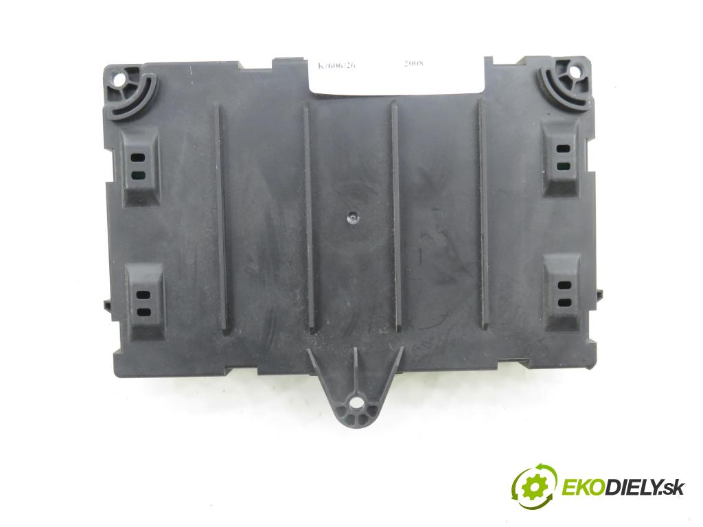 PEUGEOT 308 (4A_, 4C_) HB 2008 110,00 1.6 THP 150 - 5FX (EP6DT) 1598,00 MODUL BSC 9656147980 ; S120017004I