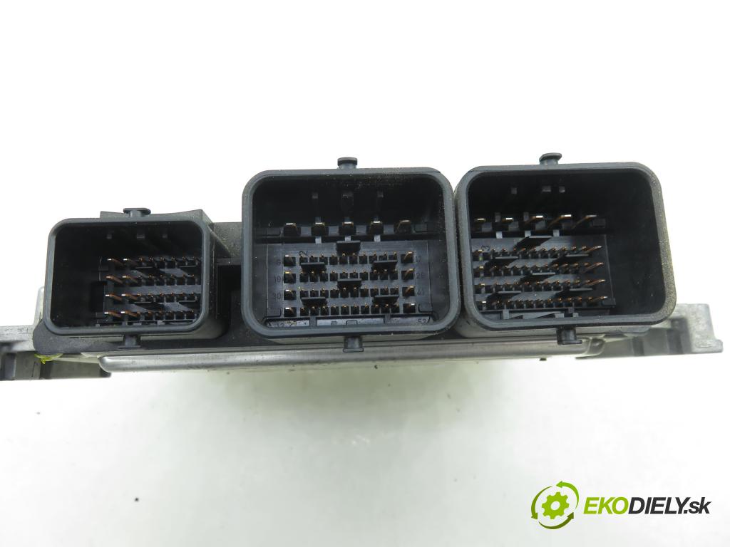 PEUGEOT 308 (4A_, 4C_) HB 2008 110,00 1.6 THP 150 - 5FX (EP6DT) 1598,00 Riadiaca jednotka Motor 0261201506 ; 9664738580
