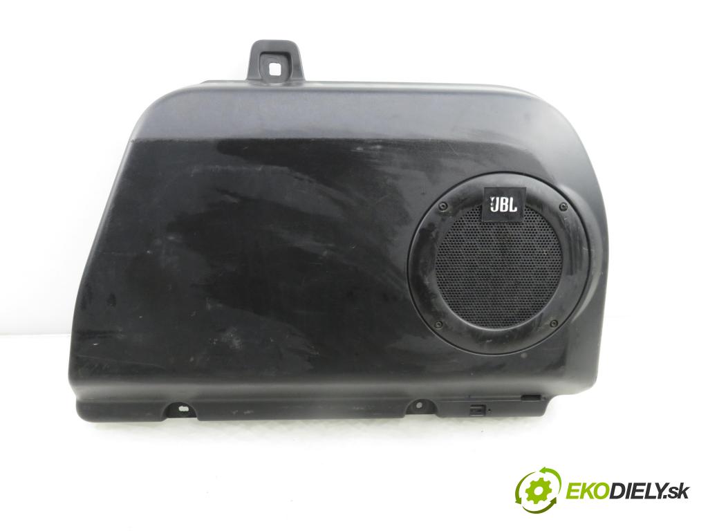 PEUGEOT 308 (4A_, 4C_) HB 2008 110,00 1.6 THP 150 - 5FX (EP6DT) 1598,00 subwoofer 9660046177 (Audio zariadenie)