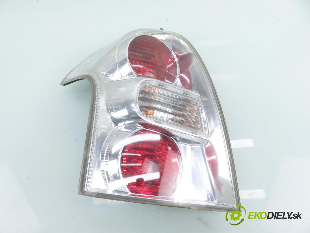 TOYOTA COROLLA Verso (ZER_, ZZE12_, R1_) VAN 2007 95,00 1.8 (ZNR11_) 129 - 1ZZ-FE 1794,00 Svetlo ľavé zadné