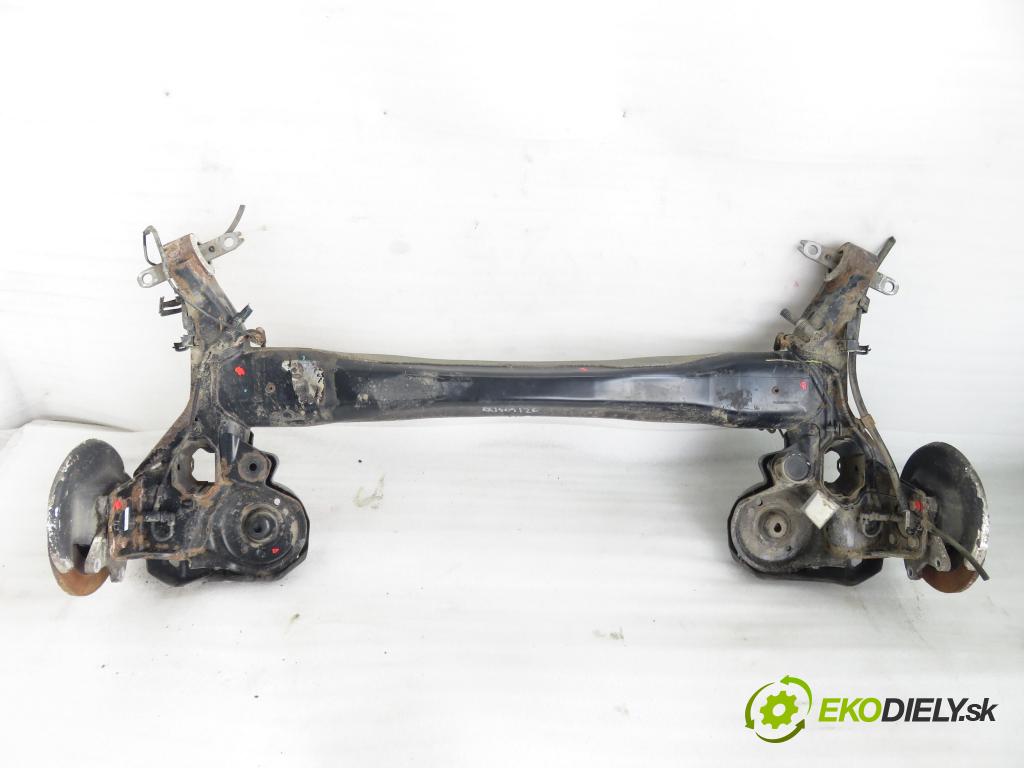 PEUGEOT 308 SW II KOMBI 2015 73,00 1.6 BlueHDi 100 - BHY (DV6FD) 1560,00 Výstuha zadná ABS 