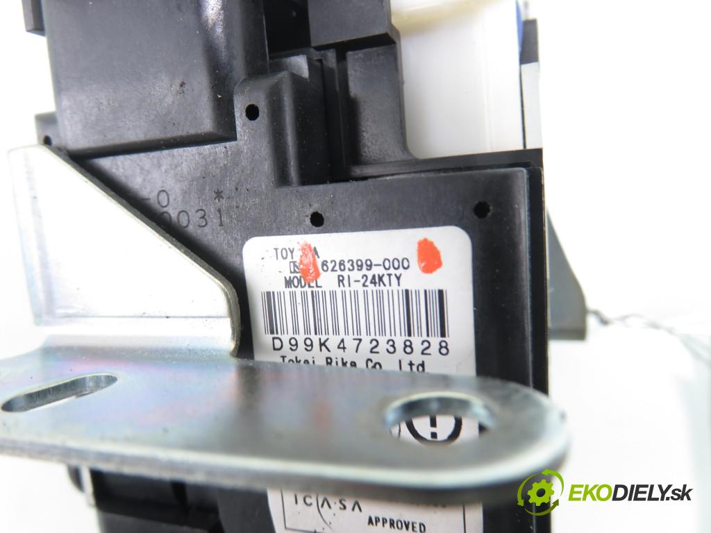 TOYOTA COROLLA Verso (ZER_, ZZE12_, R1_) VAN 2007 95,00 1.8 (ZNR11_) 129 - 1ZZ-FE 1794,00 spinačka 626399000 (Spínacia skrinka)