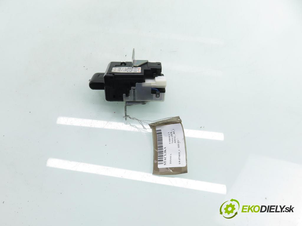 TOYOTA COROLLA Verso (ZER_, ZZE12_, R1_) VAN 2007 95,00 1.8 (ZNR11_) 129 - 1ZZ-FE 1794,00 spinačka 626399000 (Spínacia skrinka)