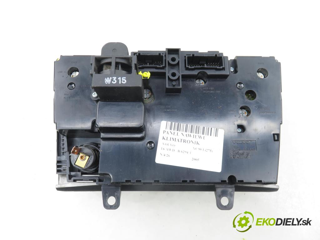VOLVO XC90 I (275) SUV 2005 200,00 T6 AWD - B 6294 T 2922,00 Panel topení KLIMATRONIK