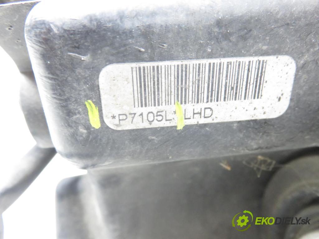 TOYOTA COROLLA Verso (ZER_, ZZE12_, R1_) VAN 2007 95,00 1.8 (ZNR11_) 129 - 1ZZ-FE 1794,00 Svetlo LP P7105L