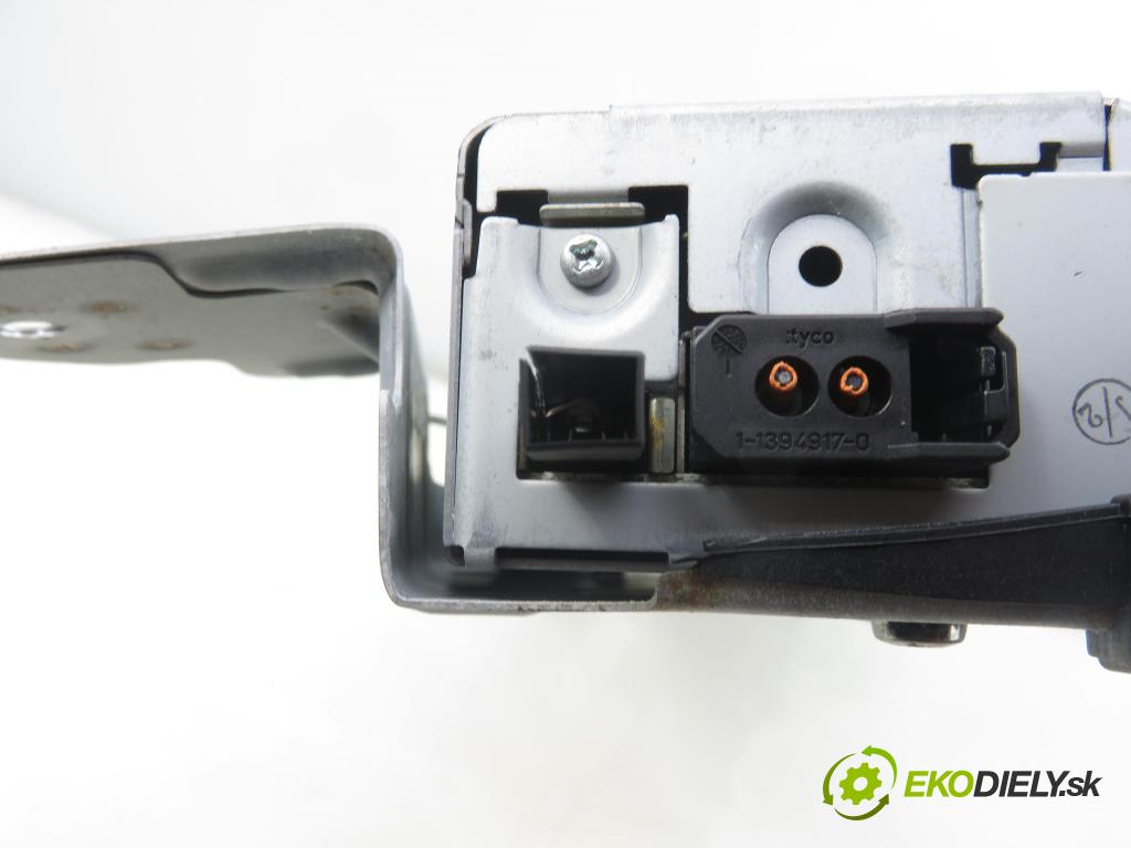 VOLVO XC90 I (275) SUV 2005 200,00 T6 AWD - B 6294 T 2922,00 MODUL GPS 86412621 ; 30679255 ; 86510131