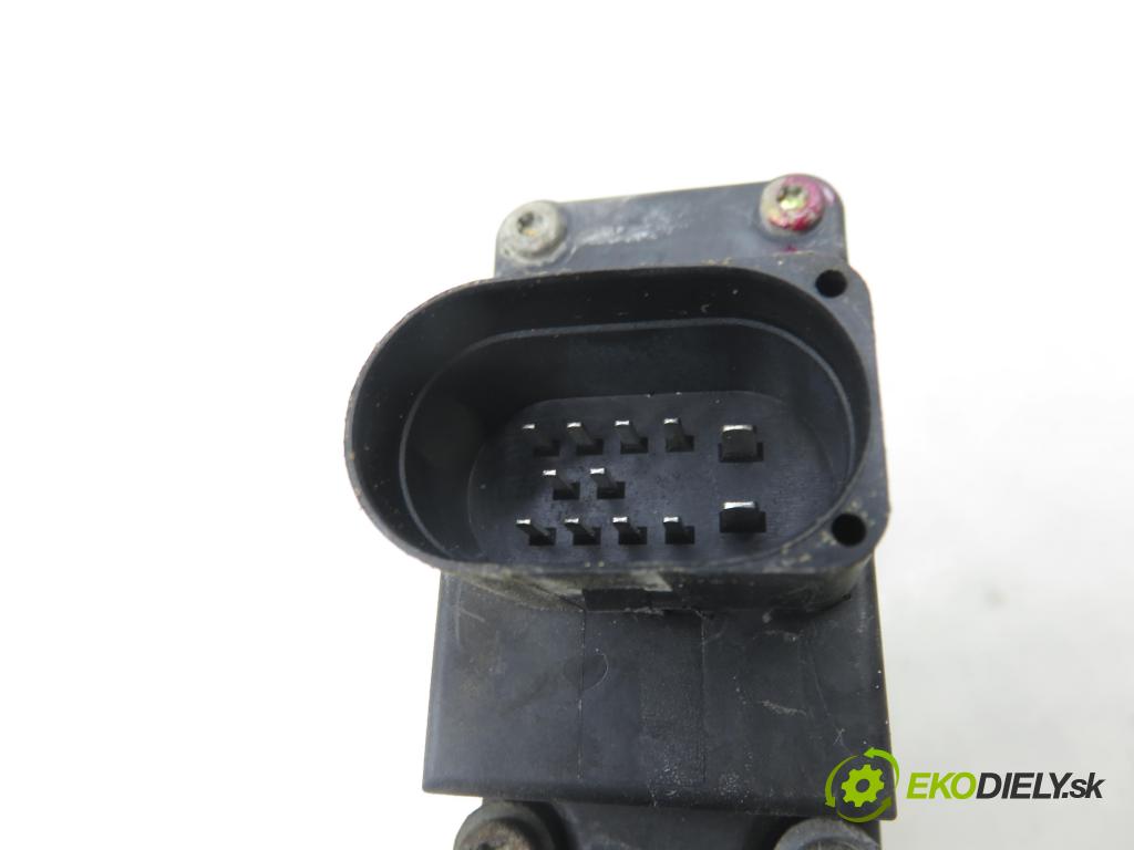 AUDI A3 (8L1) HB 2003 96,00 1.9 TDI PD 130 - ASZ 1896,00 Motorček sťahovania okien LP 8L4959801C