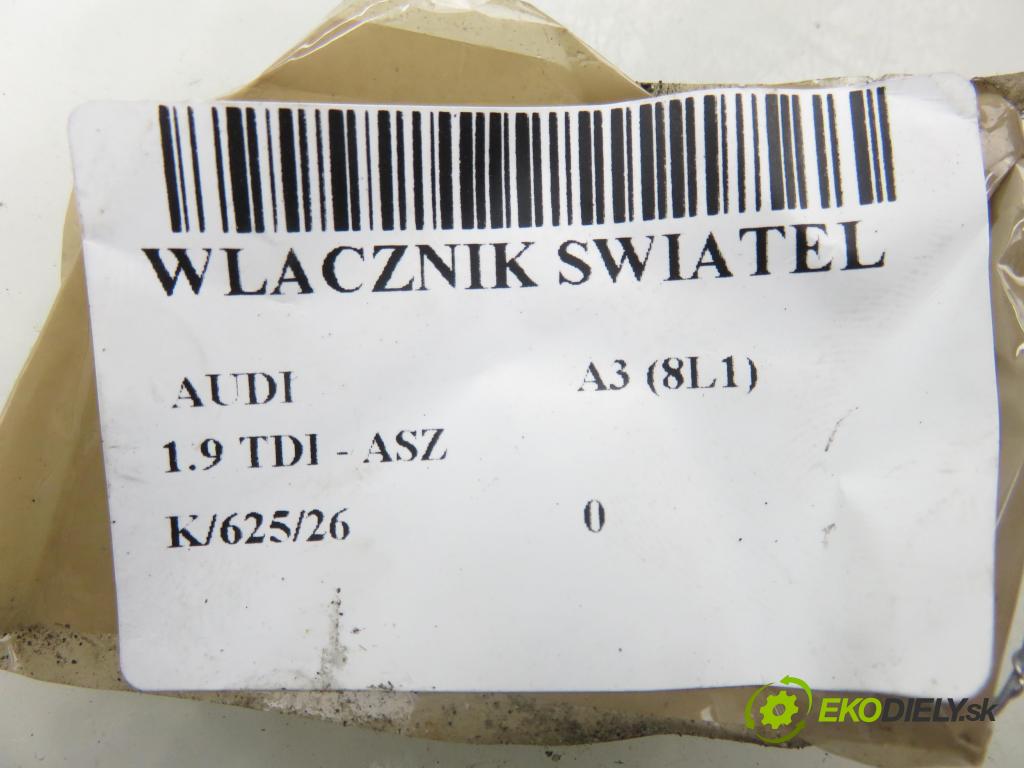 AUDI A3 (8L1) HB 2003 96,00 1.9 TDI PD 130 - ASZ 1896,00 přepínač světla 8L1941531G