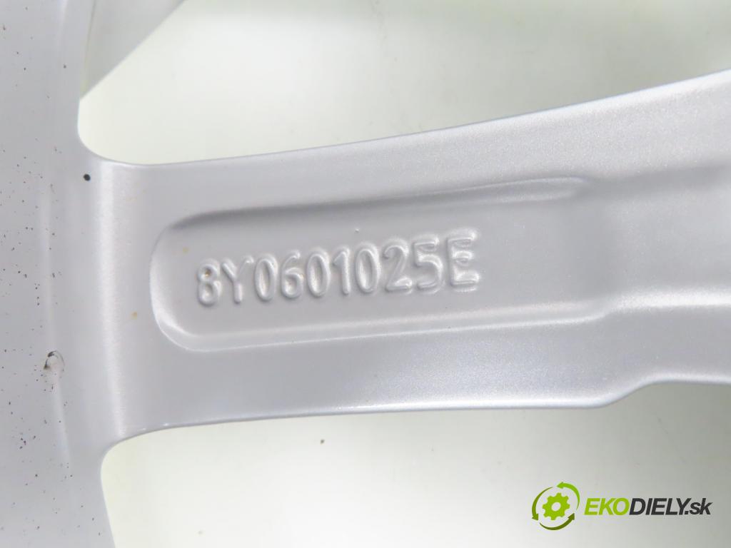 AUDI   0    disky / disk 8Y0601025E