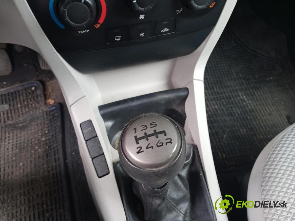 FIAT STILO Multi Wagon (192_) KOMBI 2004 70,00 1.4 16V 95 - 843 A1.000 1368,00 Prevodovka MANUALNA 55181588