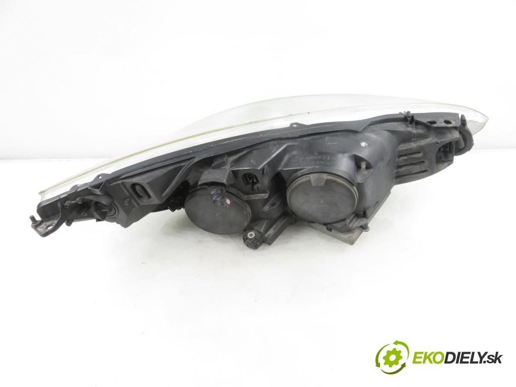 PEUGEOT 308 (4A_, 4C_) HB 2008 110,00 1.6 THP 150 - 5FX (EP6DT) 1598,00 Svetlo LP