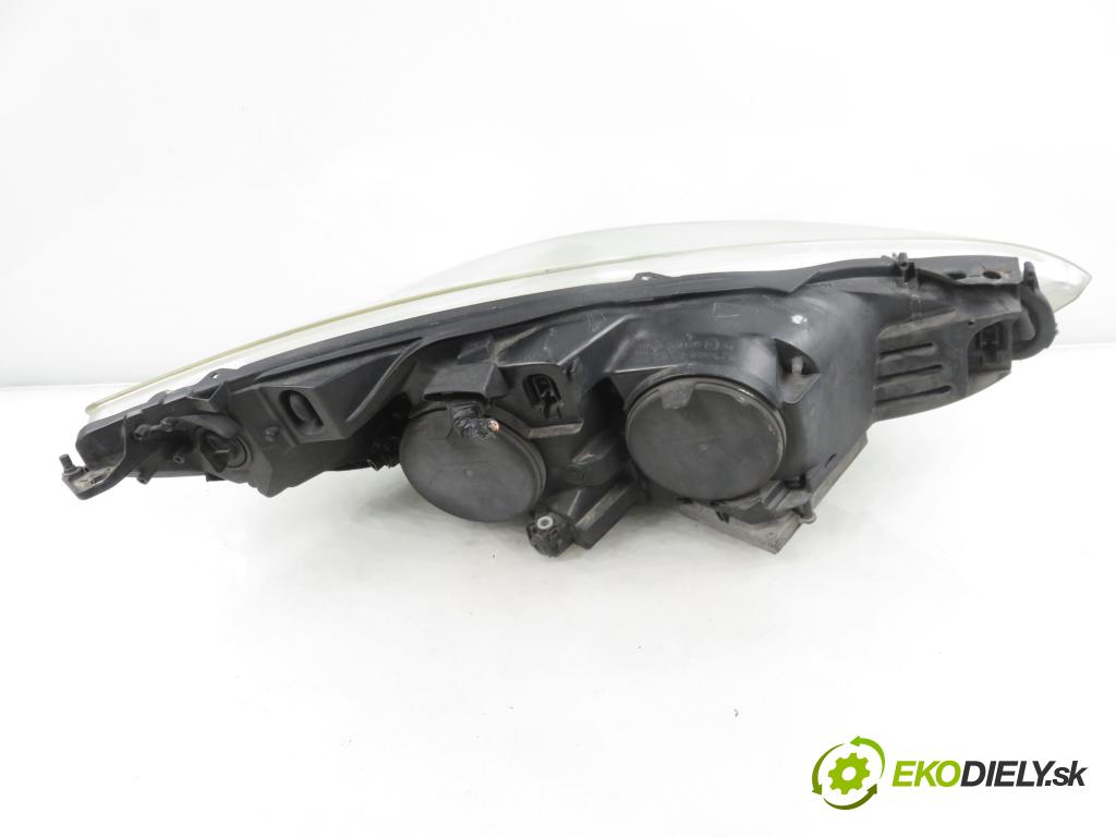 PEUGEOT 308 (4A_, 4C_) HB 2008 110,00 1.6 THP 150 - 5FX (EP6DT) 1598,00 Svetlo LP