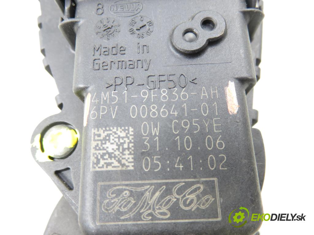 FORD FOCUS II Turnier (DA_, FFS, DS) KOMBI 2006 85,00 1.8 TDCi - KKDA 1753,00 Potenciometer plynu 4M519F836AH ; 6PV00864101 (Potenciometer plynového pedálu)