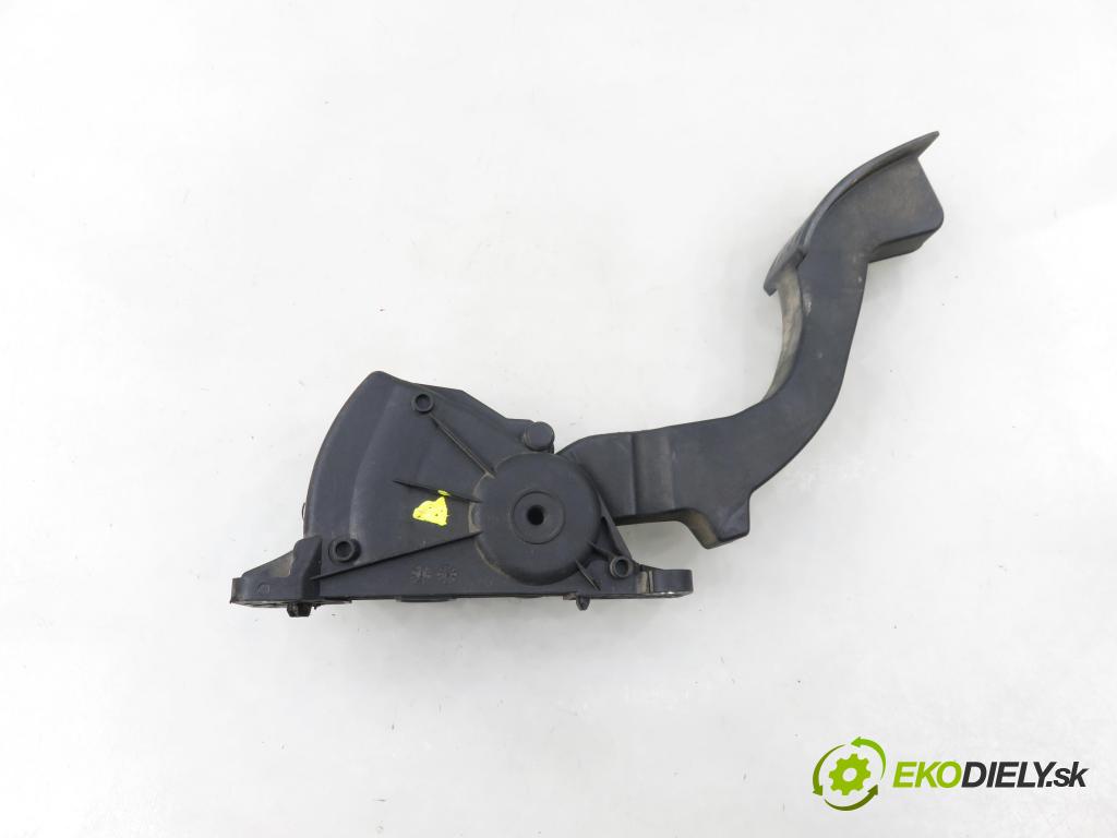 FORD FOCUS II Turnier (DA_, FFS, DS) KOMBI 2006 85,00 1.8 TDCi - KKDA 1753,00 Potenciometer plynu 4M519F836AH ; 6PV00864101 (Potenciometer plynového pedálu)