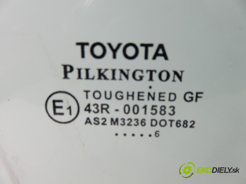 TOYOTA YARIS (_P13_) HB 2016 51,00 1.0 (KSP130_) 69 - 1KR-FE 998,00 okno PP 3D