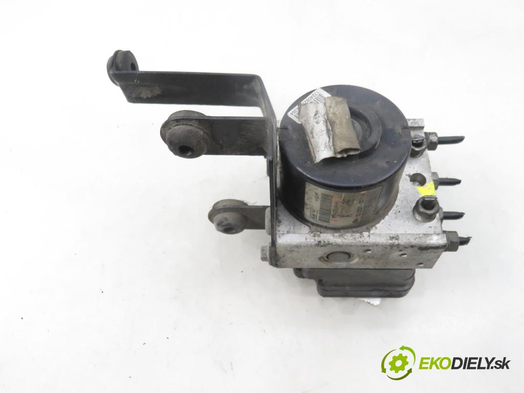 FORD FOCUS II Turnier (DA_, FFS, DS) KOMBI 2006 85,00 1.8 TDCi - KKDA 1753,00 Pumpa ABS 10097001243 ; 10020700714 ; 3M512M110JA (Pumpa ABS)