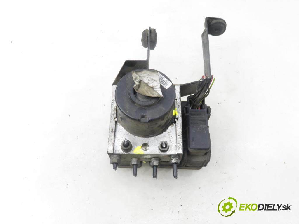 FORD FOCUS II Turnier (DA_, FFS, DS) KOMBI 2006 85,00 1.8 TDCi - KKDA 1753,00 Pumpa ABS 10097001243 ; 10020700714 ; 3M512M110JA (Pumpa ABS)