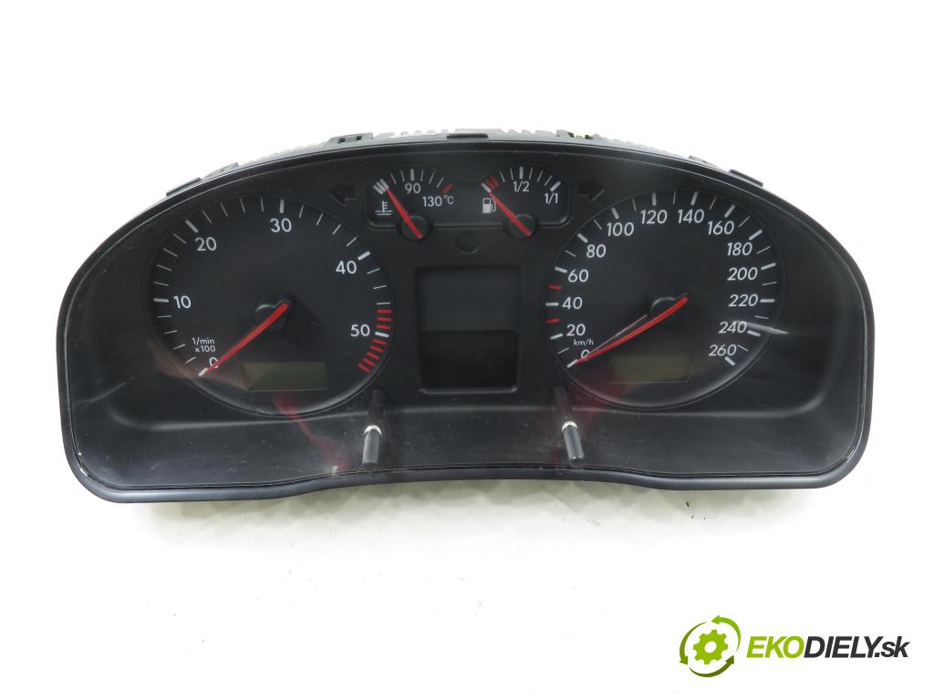 VW PASSAT B5 Variant (3B5) KOMBI 2000 81,00 1.9 TDI - AVG 1896,00 prístrojovka elektrický 3B0920822A