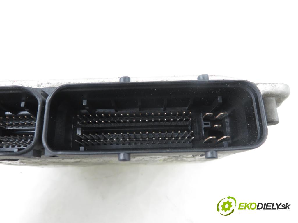 AUDI A3 (8L1) HB 2003 96,00 1.9 TDI PD 130 - ASZ 1896,00 Riadiaca jednotka Motor 038906019FT ; 0281010981