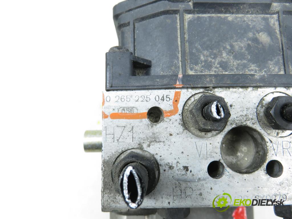 AUDI A4 (8E2, B6) SEDAN 2003 96,00 1.9 TDI PD 130 1896,00 Pumpa ABS 0265950012 ; 0265225045 ; 8E0614517A (Pumpa ABS)